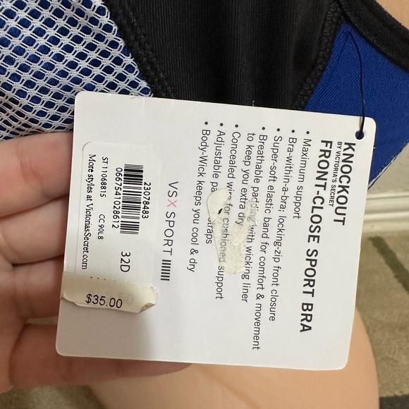 Victoria’s Secret sports bra size 32D - Picture 8 of 8